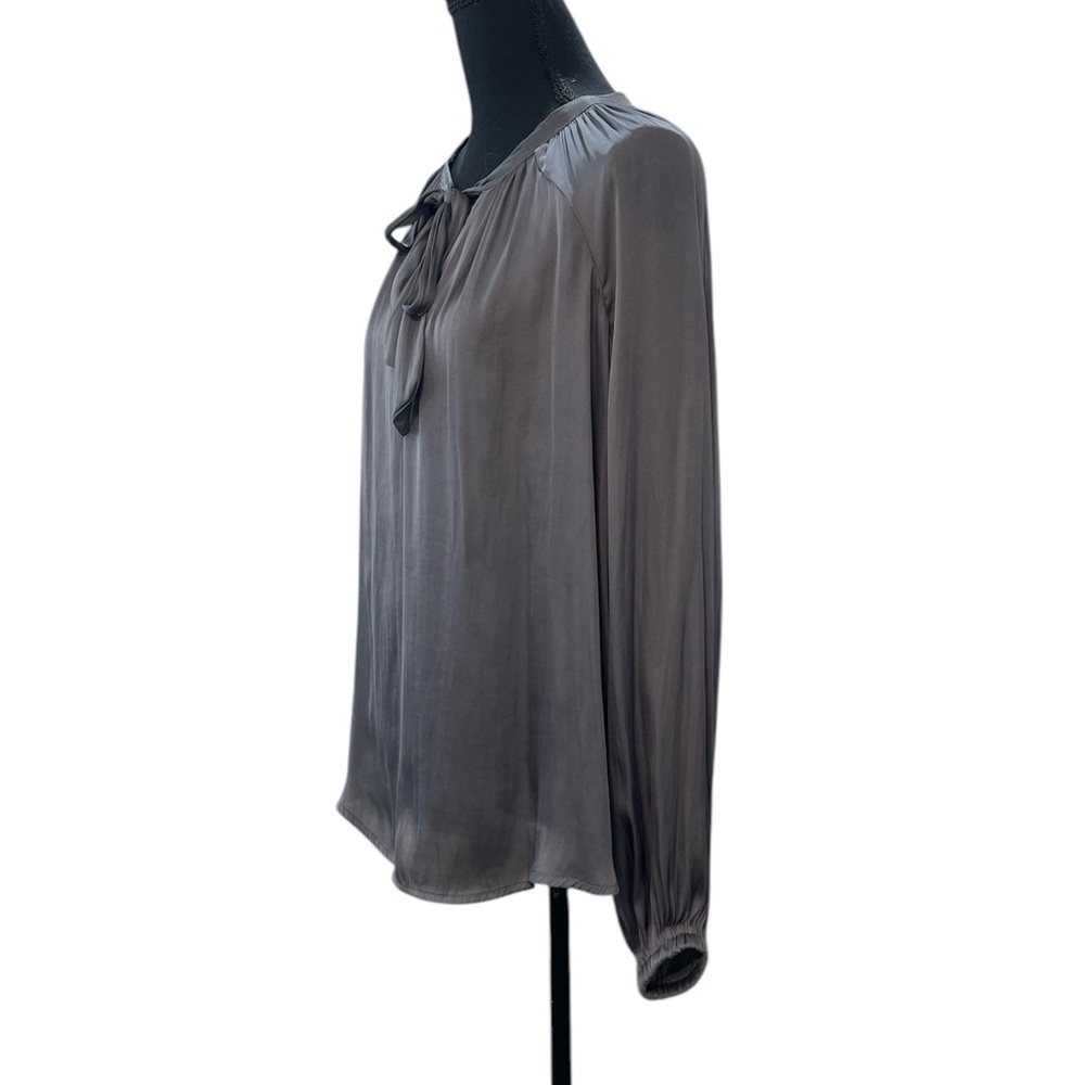 Torrid Gray Tie Front Long Sleeve Blouse - Picture 4 of 5